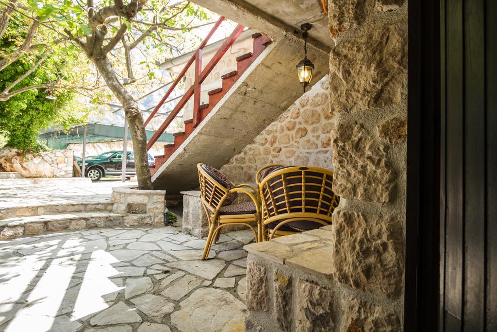 Hill Apartments Kotor Exterior photo